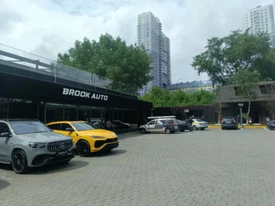 Zeekr BROOK AUTO — дилер Зикр в Москве