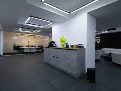 Zeekr BROOK AUTO — дилер Зикр в Москве